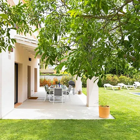 Villa Candiu Establecimiento De 2 Casas Enteras