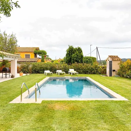Candiu. Establecimiento De 2 Casas Enteras Villa *